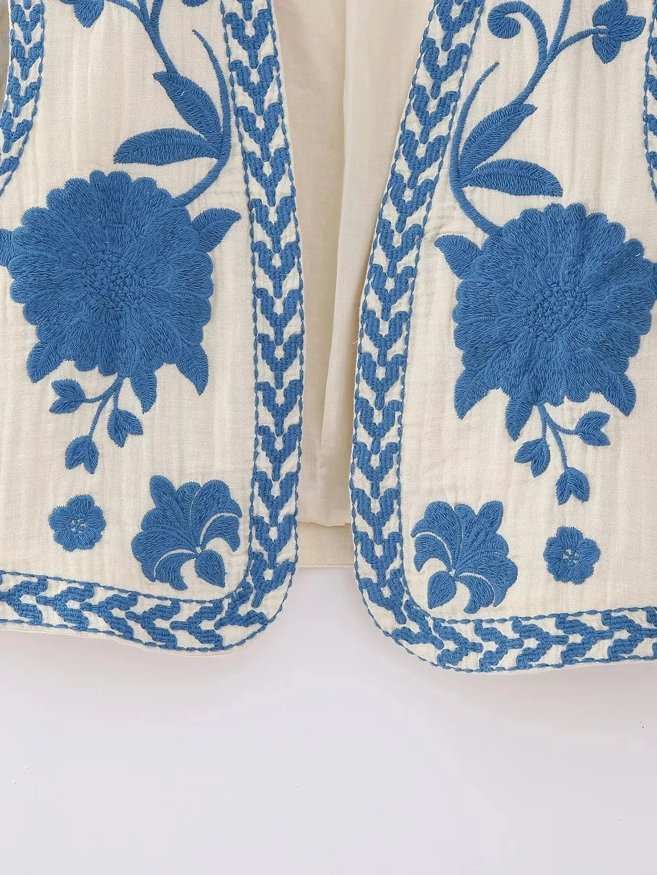 Artisanal Embroidered Cropped Waistcoat - Women Vintage Vest