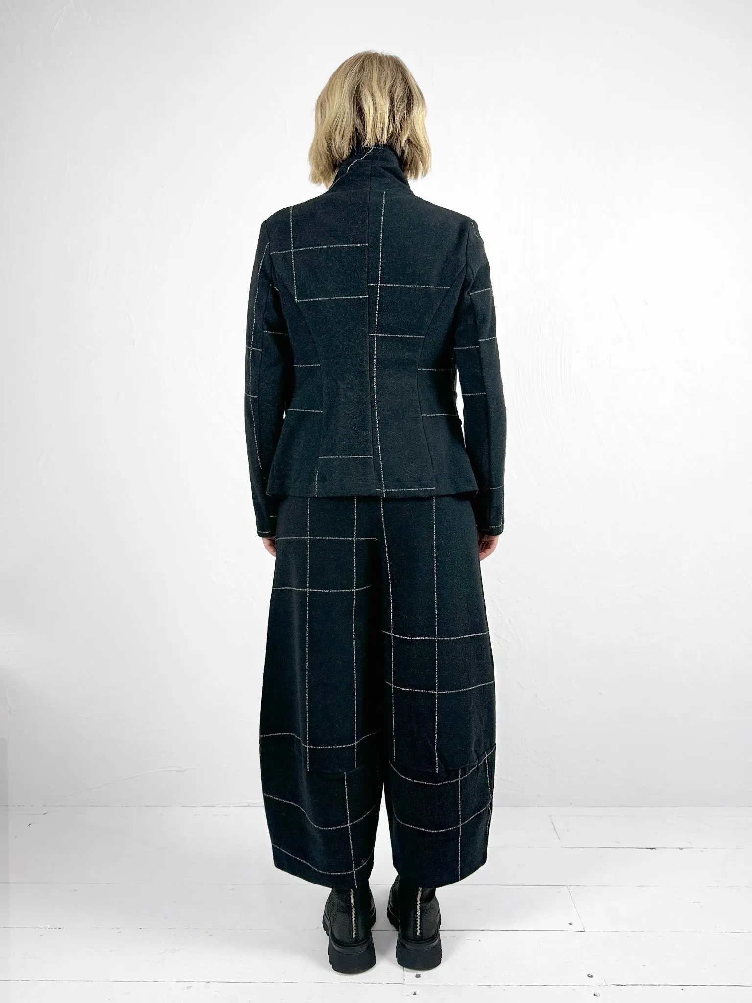 Checked Fitted Black Jacket
