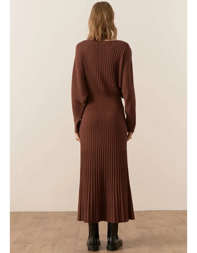 Gizelle Pleated Maxi Dress Toffee