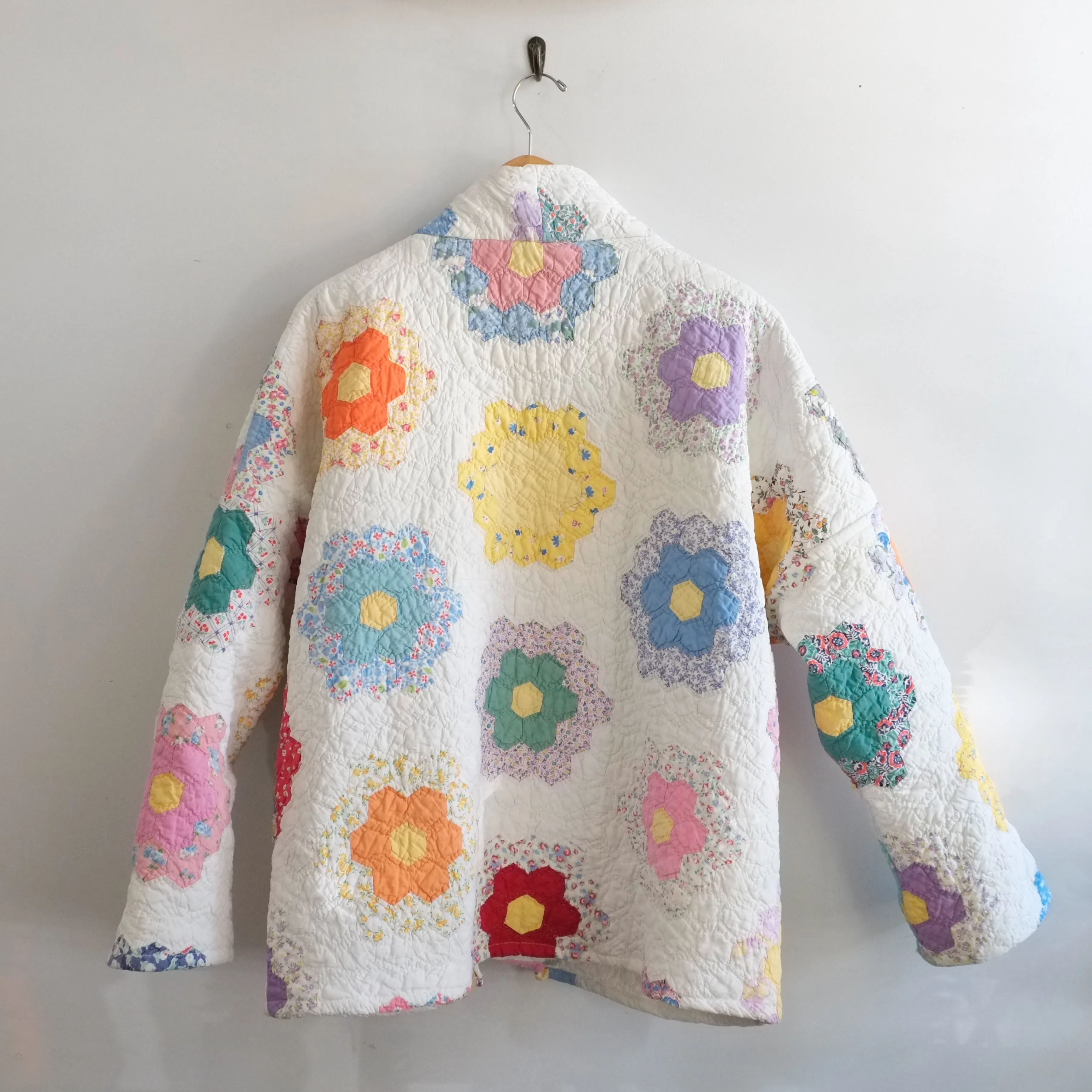S White Grandmother's Garden Faith Jacket LM004