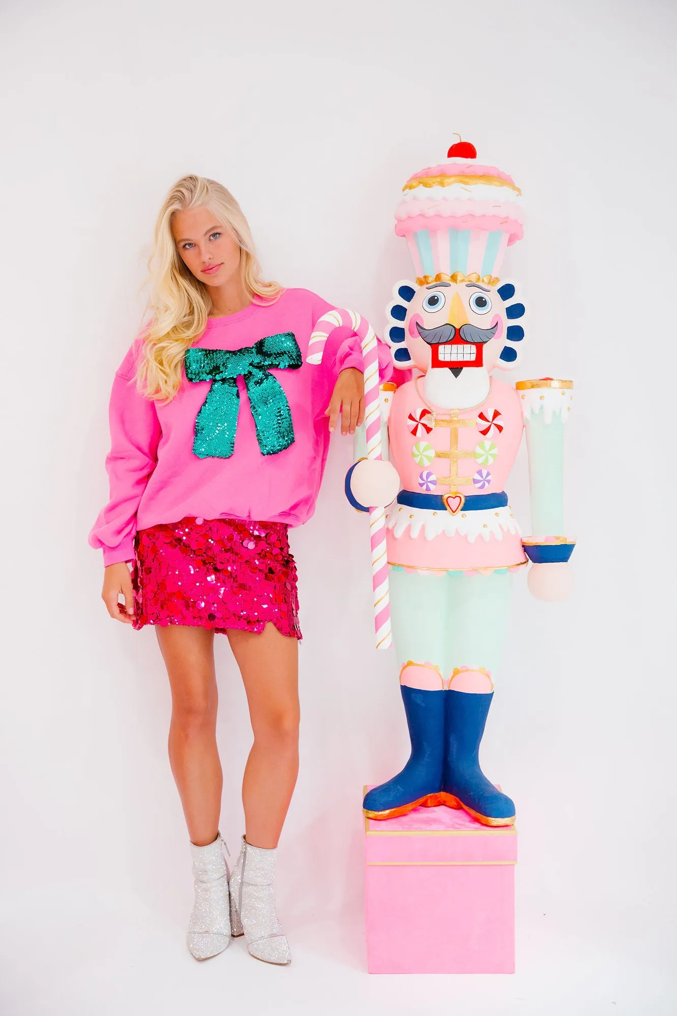 SEASON TO SPARKLE PINK PULLOVER